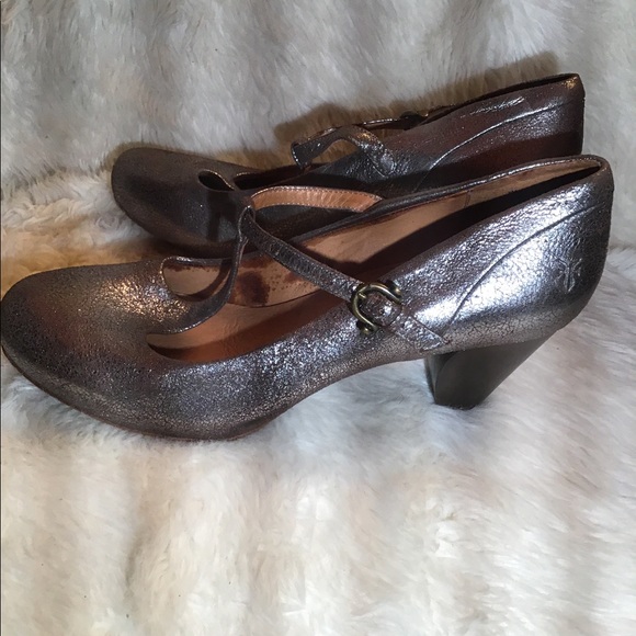 Frye | Shoes | Frye Lisa T Strap 